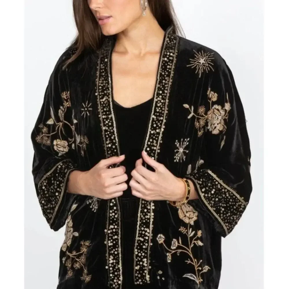 Johnny Was Ally Velvet Embroidered Sequins Kimono Black Gold Size Small